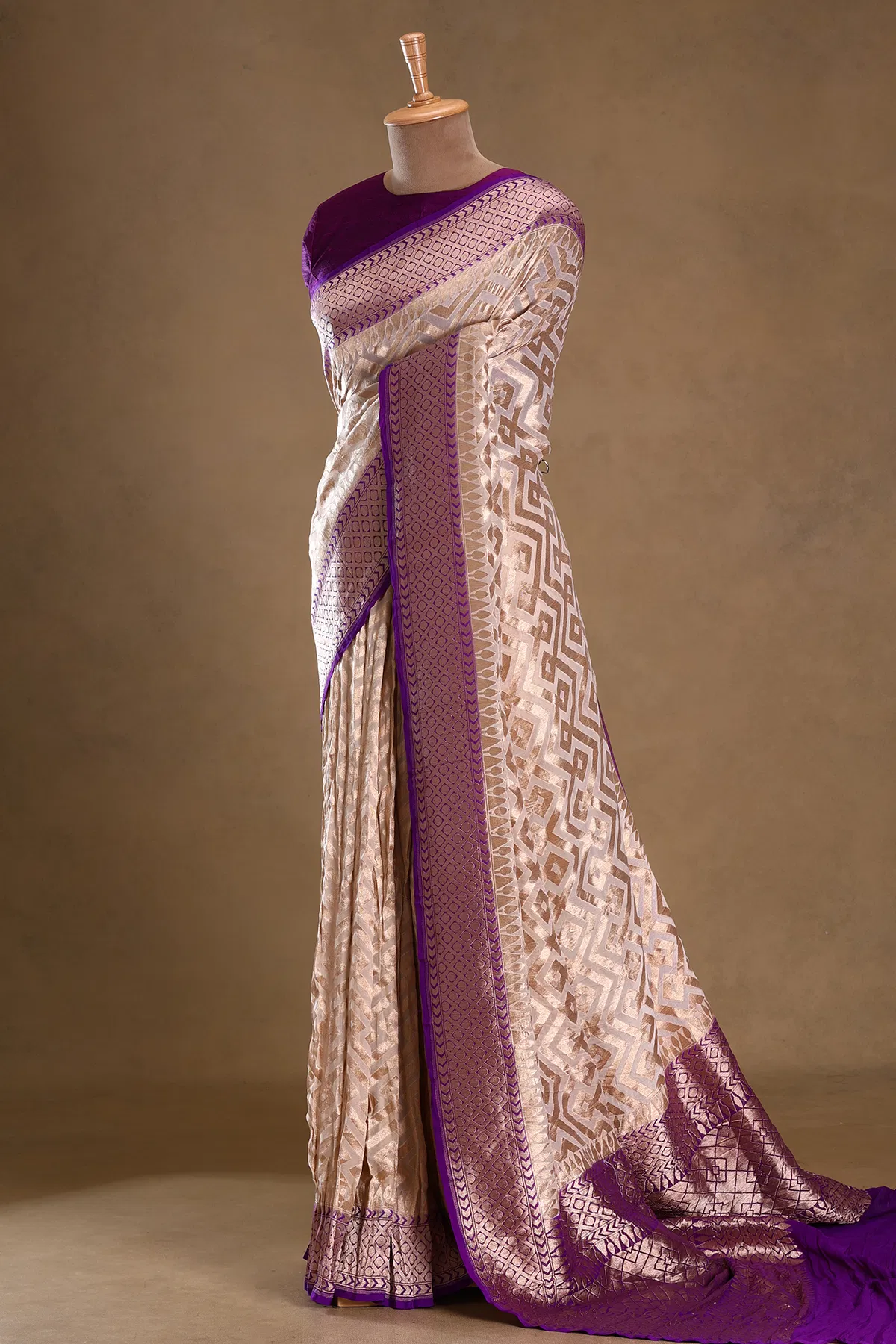 cream zari woven banarasi georgette saree